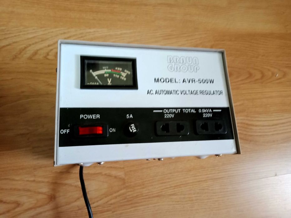 Stabilizator de tensiune cu releu 500W