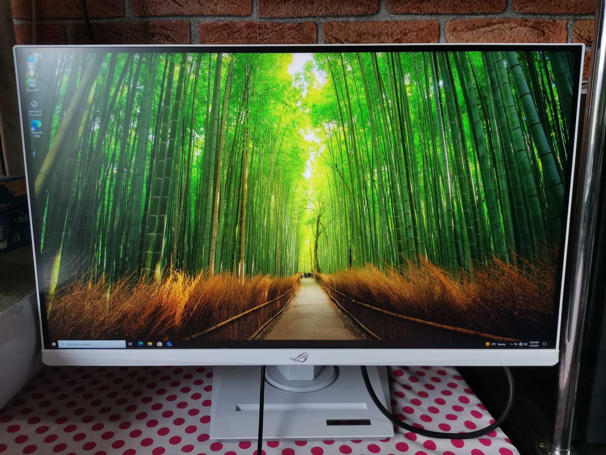 Monitor LED ASUS ROG Strix XG27ACS 27 inch, 180 Hz, FreeSync & G-Sync.