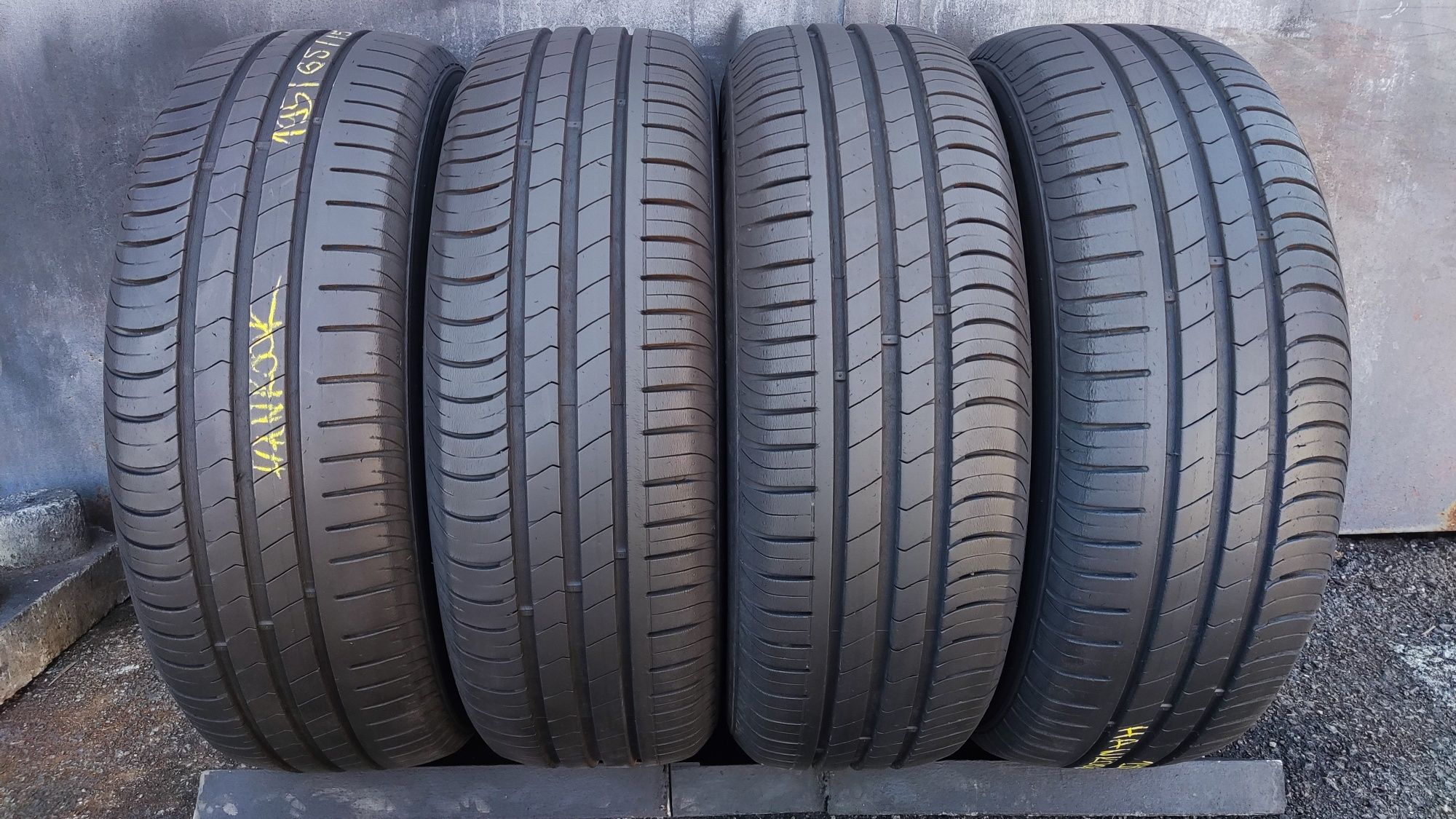 4бр летни гуми 195/65/15 Hankook Kinergy Eco
6.7-6.9mm
dot21
Добро със