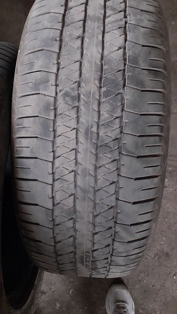 Резина Bridgestone Dueler б/у.