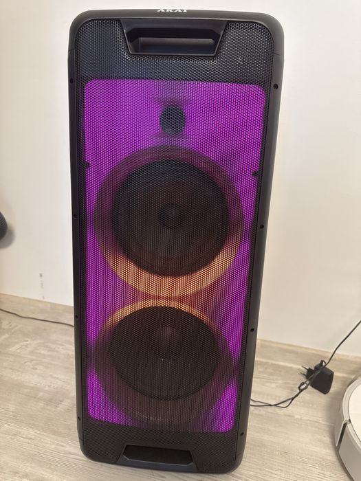 Boxa Akai PARTY BOX 800 + microfon cadou