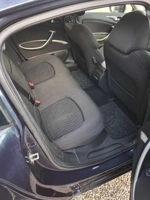 Citroen C5 2013 2.0 D 140 cp