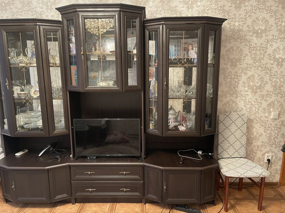 Стенка гостинная