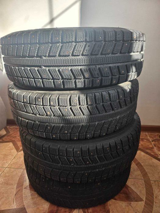 Автошины зимние шипованные BELSHINA  175/70R13
