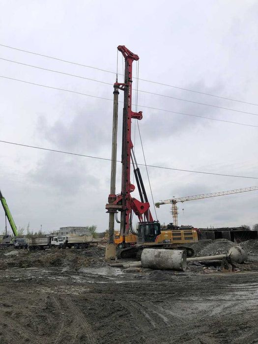 размер от 800 до 2500 Бурение свай для различных объектов и мостов