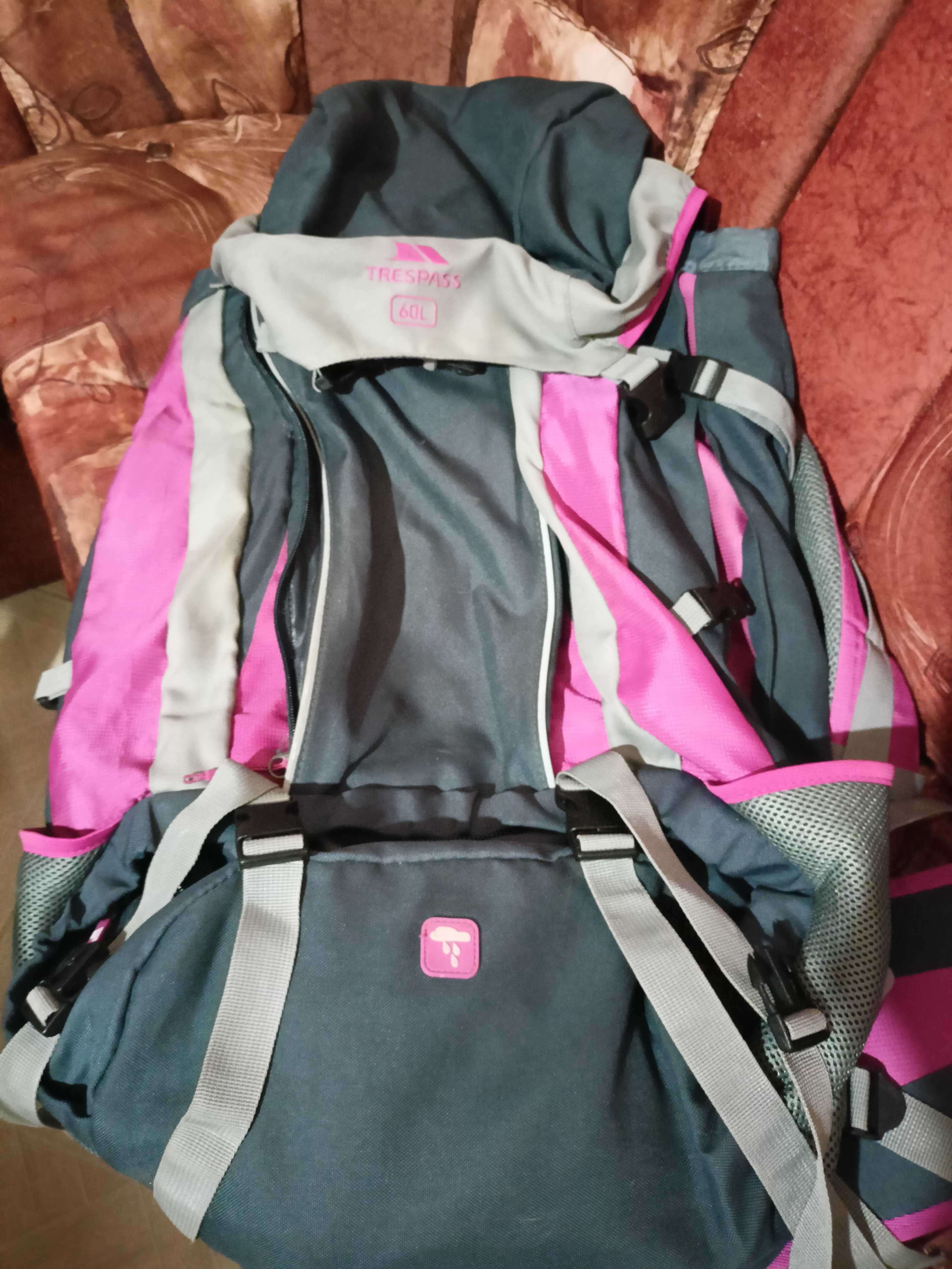 Туристическа раница trespass 60l