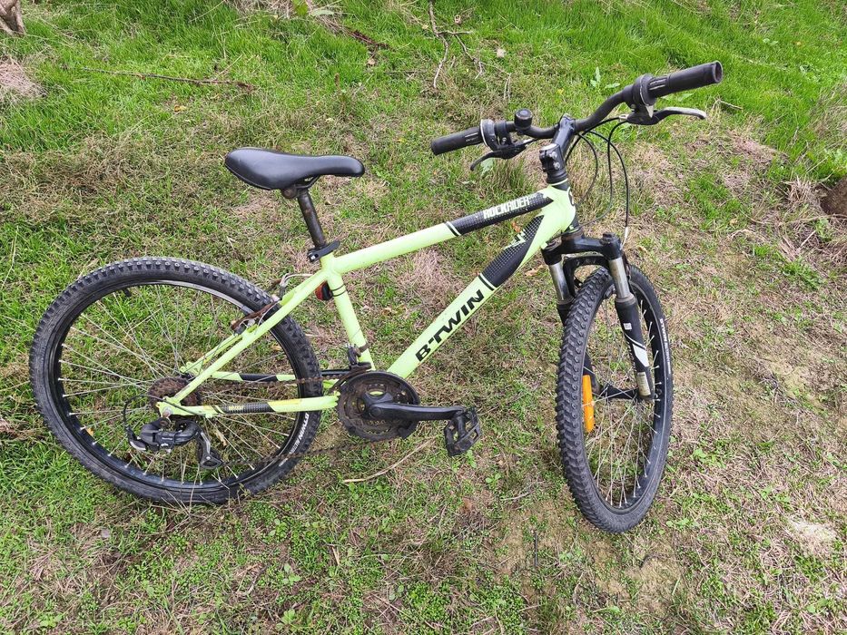 Vând bicicleta mtb btwin rockrider 500