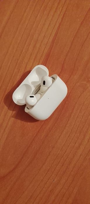 Air pods pro sotiladi!