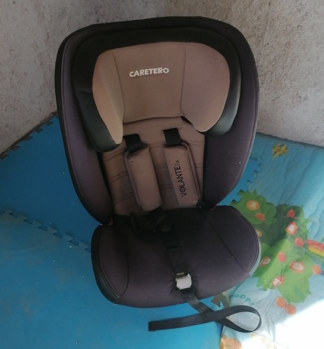 Scaun bebe / lot jucării diverse