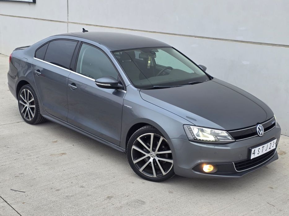 Volkswagen Jetta 1.4 hybrid automat xenon navi Senzori Jante Import Nl
