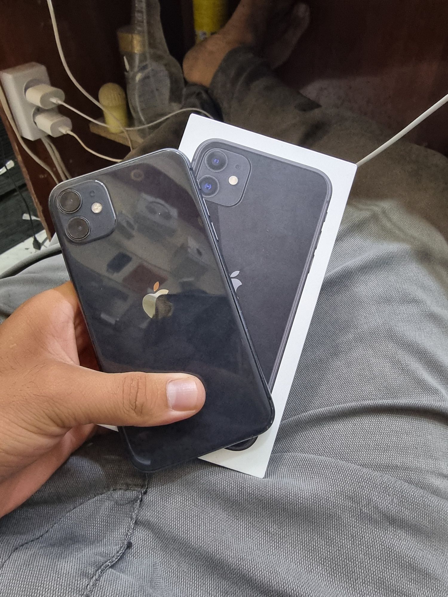 Iphone 11 128 gb ideal karobka dokument