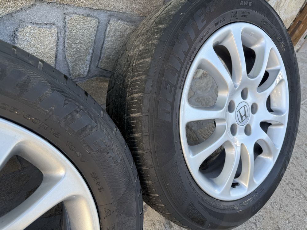 Продавам джанти с гуми 18-ки за Honda CRV 3 - ОРИГИНАЛНИ