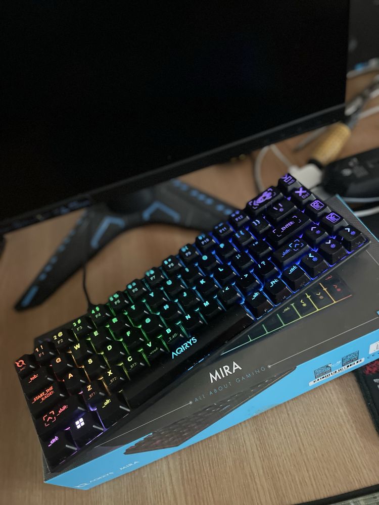 Tastatura AQIRYS MIRA (Wireless + USB , mecanica)