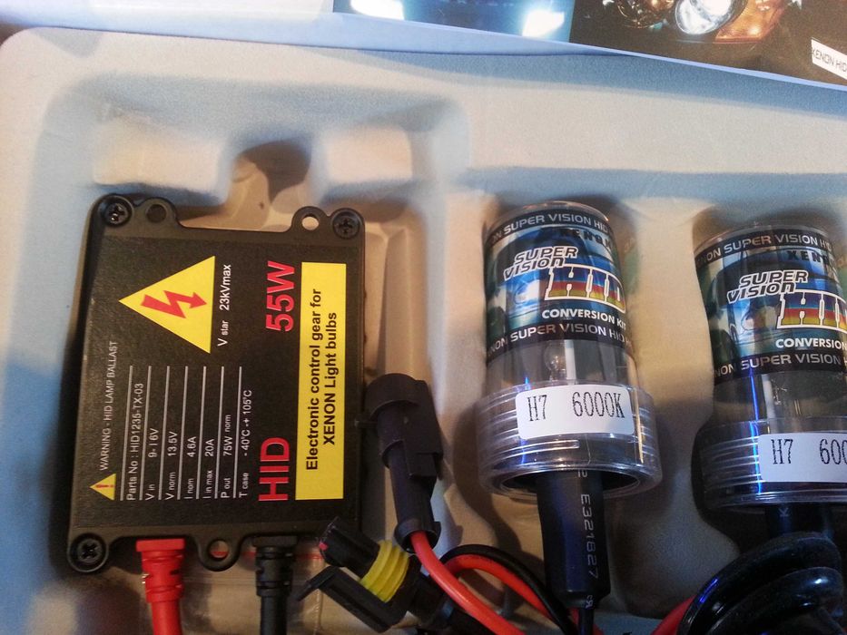 Качествени Ксенон 55w Системи xenon/ksenon/крушки/фарове H1 H7 H4