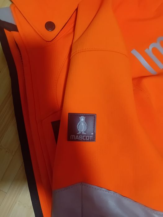 Зимно работно яке MASCOT