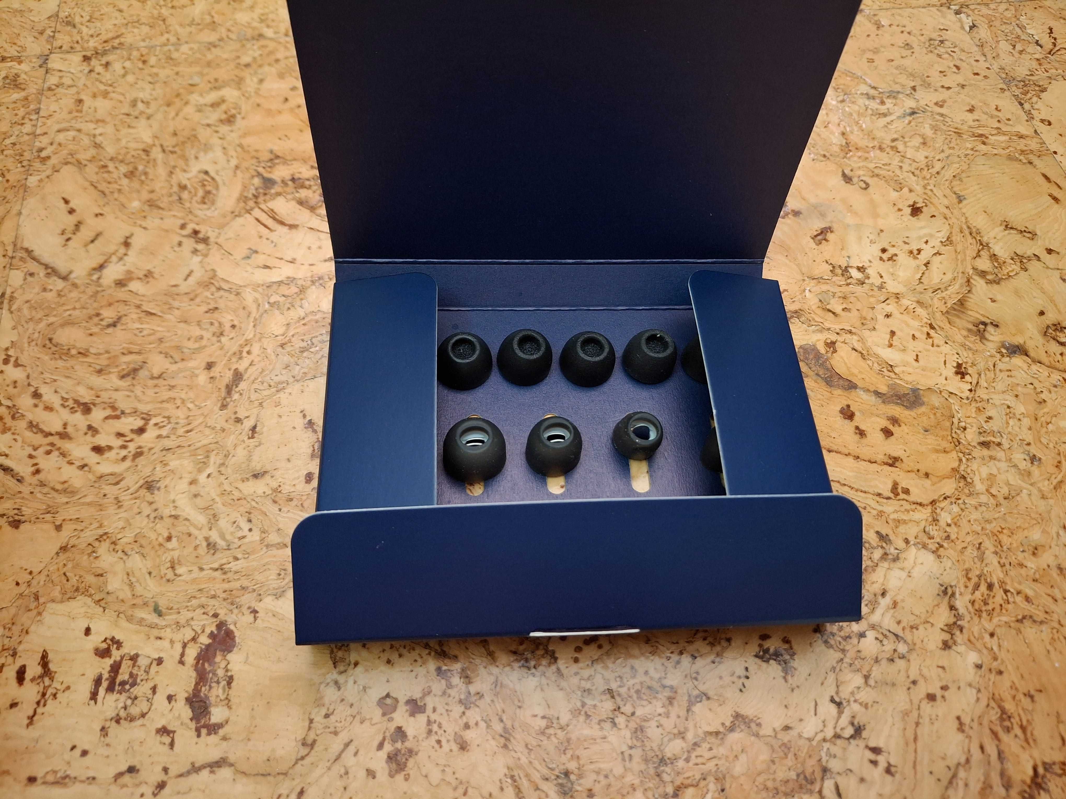 Нови  безжични слушалки Philips Fidelio T1