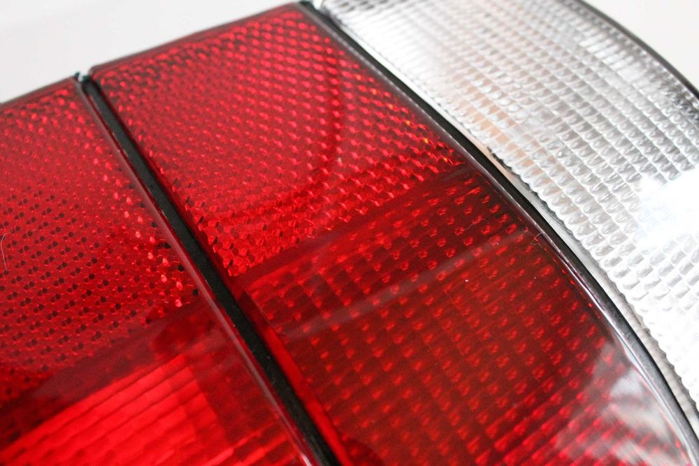 Стопове БМВ Е34 Фейслифт Бял мигач ДЕПО BMW E34 Седан 88-95 Комплект