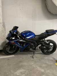 Suzuki GSX-R 750 K7