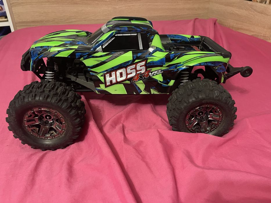 Traxxas Hoss 4x4 VXL