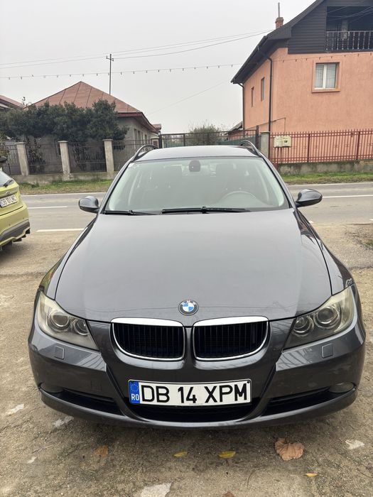 Vand BMW seria 3 E91 2010 2.0 benzina