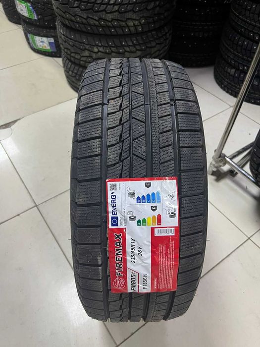 235/45 R18 Firemax ЛИПУЧКА зимние мягкие китай