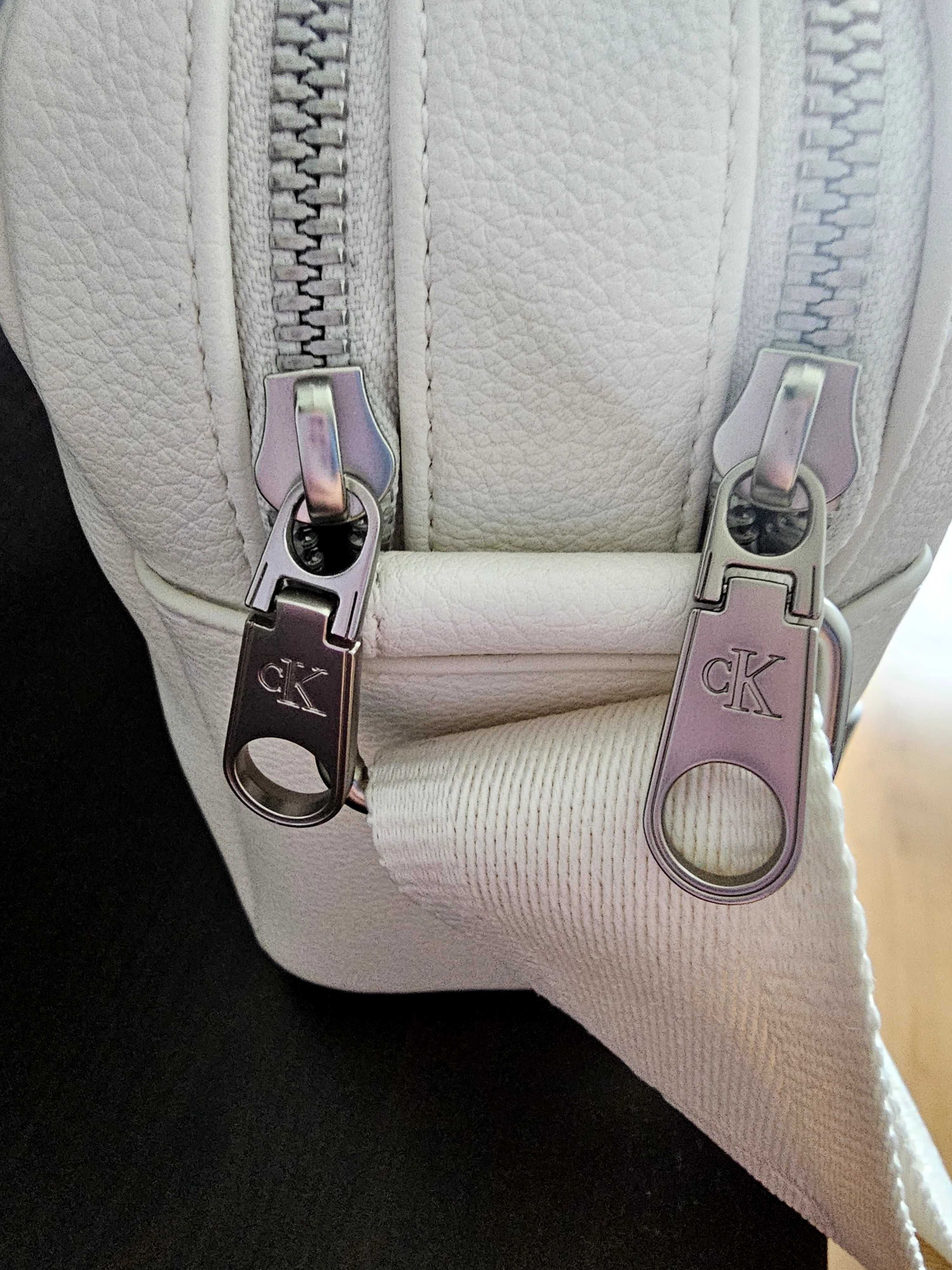 Чанта calvin klein