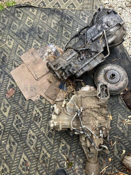 Автоматична скоростна кутия и раздатка за Мицубиши Паджеро 2 -2,5 дизе