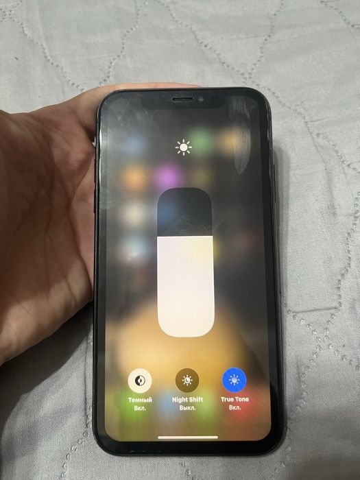 Продам айфон хр отличный