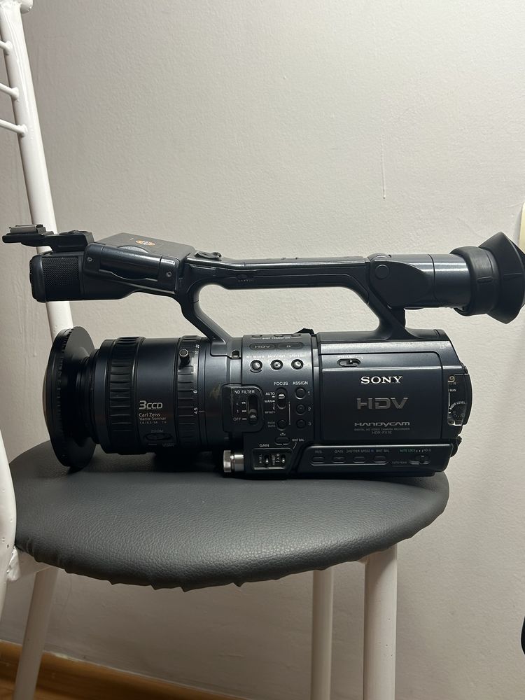 Видеокамера Sony HDR FX1e