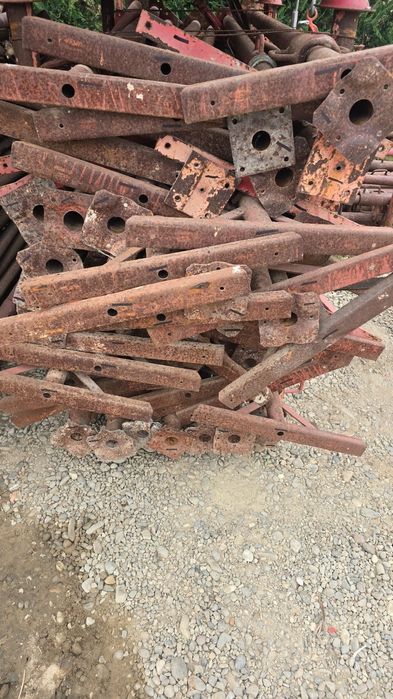 Popi metalici deschidere 3.6m