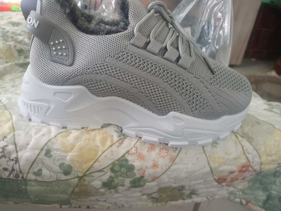 Ghete îmblănite  ,nr 36,noi nouțe