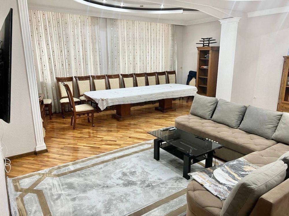 Сдается в аренду 3 ком квартира 137 м.кв метро Ойбек