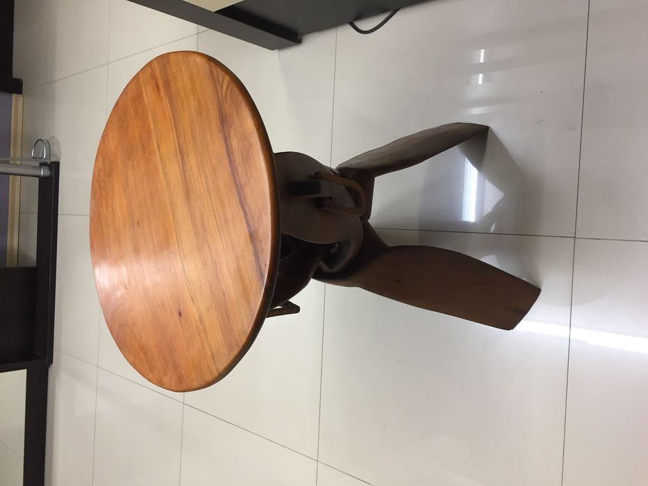 Колекционерска винтидж африканска масичка от тиково дърво