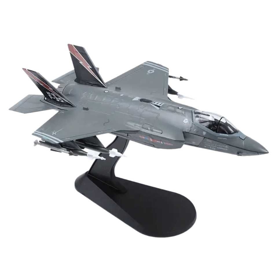 Macheta avion metalica F-35A Lightning II scara 1:72 22cm
