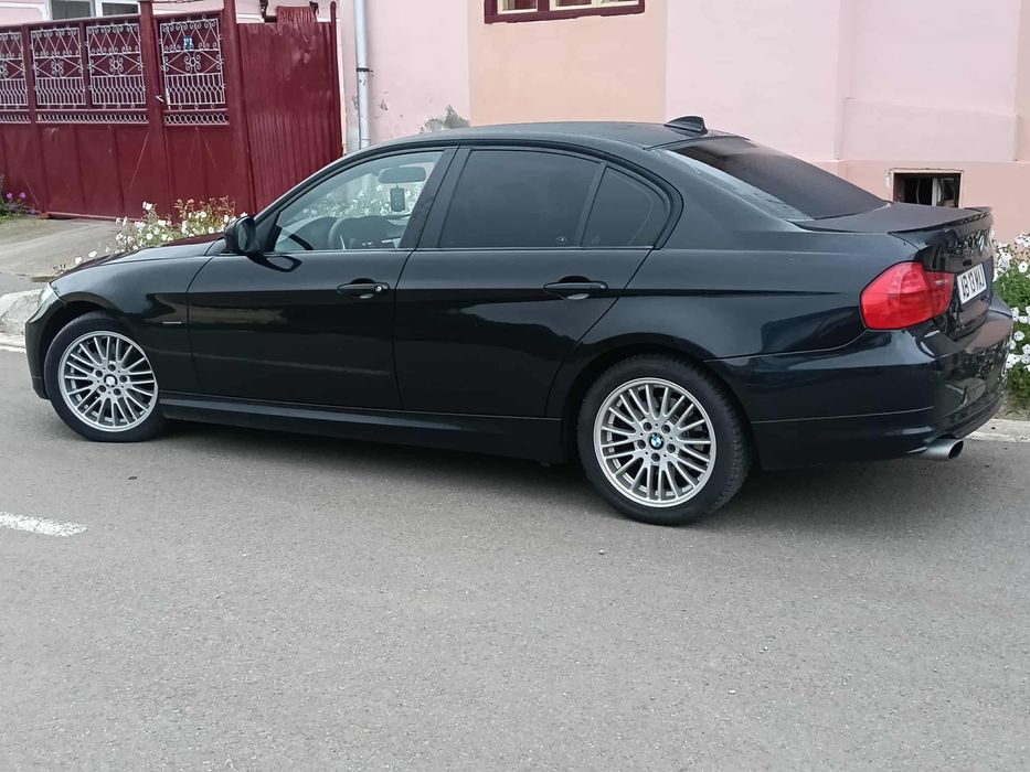 Bmw 320D E90 LCI