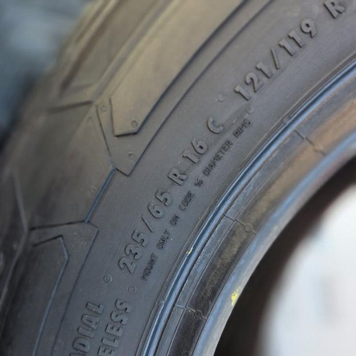 Anvelope M+S Continental 235/65/16C DOT 2020