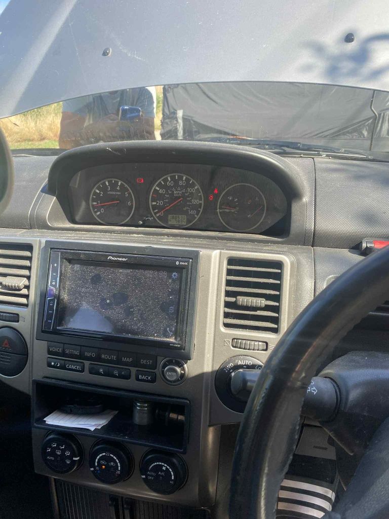 nissan x trail 2005, 2.2, 136к.с. на части