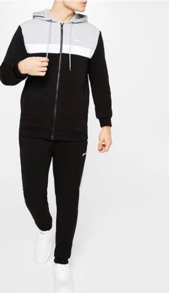 Оригинален, ватиран екип на Slazenger! S, M, L