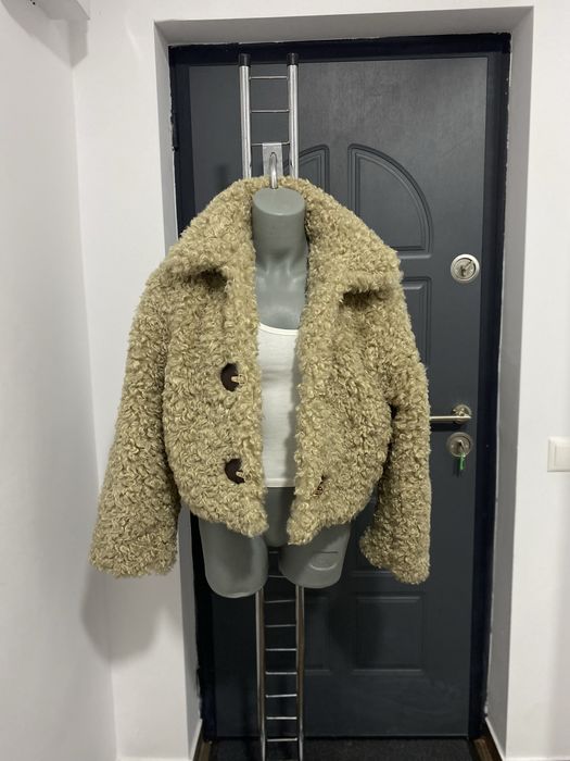 Geaca Zara imitatie lana miel