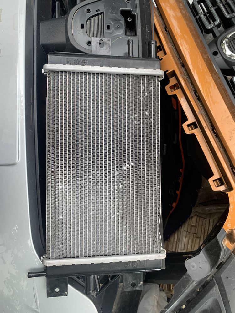 Radiator apa/ dacia spring an 2021/2022