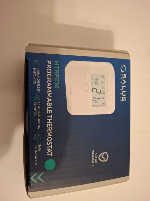Termostat de ambient pentru centrala, cu fir, Salus HTRP230, NOU.