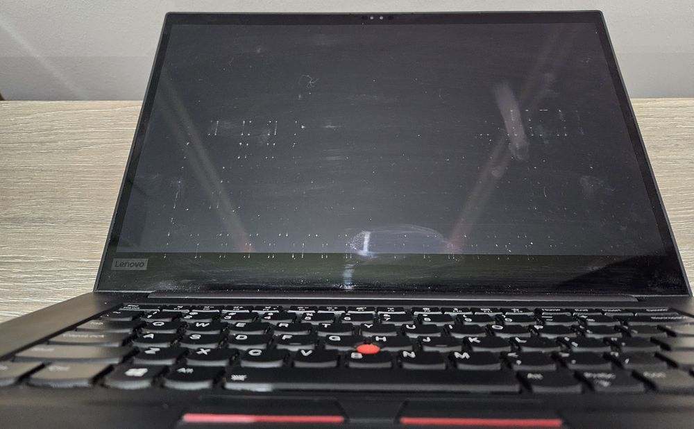 Defect placa baza Lenovo Thinkpad P1