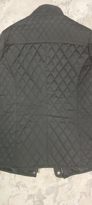 Vand geaca dama marimea 36 marca Esprit