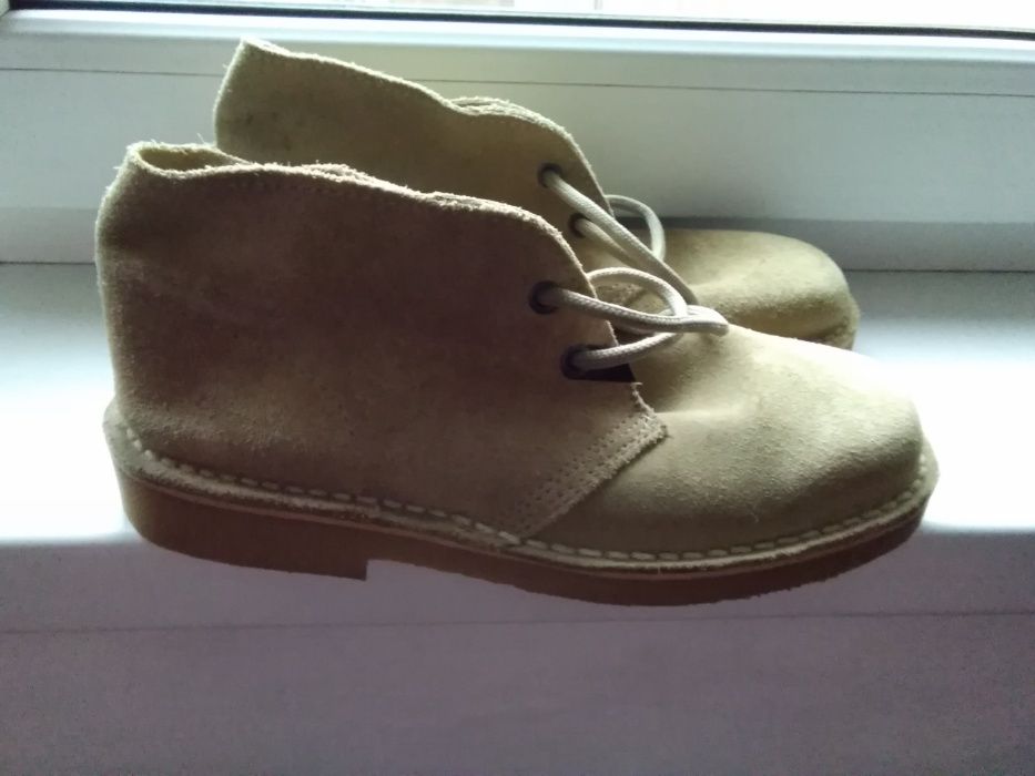 Ghetute dama crem 37