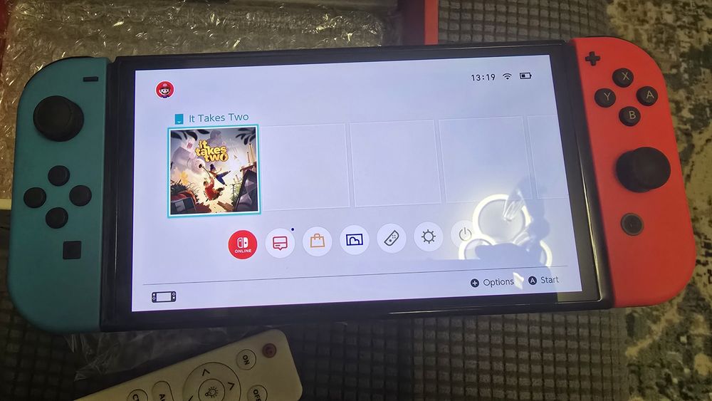 Nintendo Switch OLED