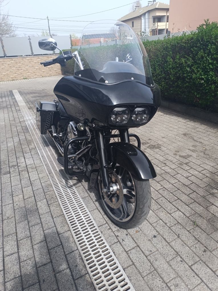 Harley Davidson FLTRX Road Glide