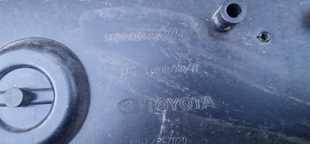 Bara fata toyota corolla e210 dupa 2019 , toyota yaris dupa anul 2017