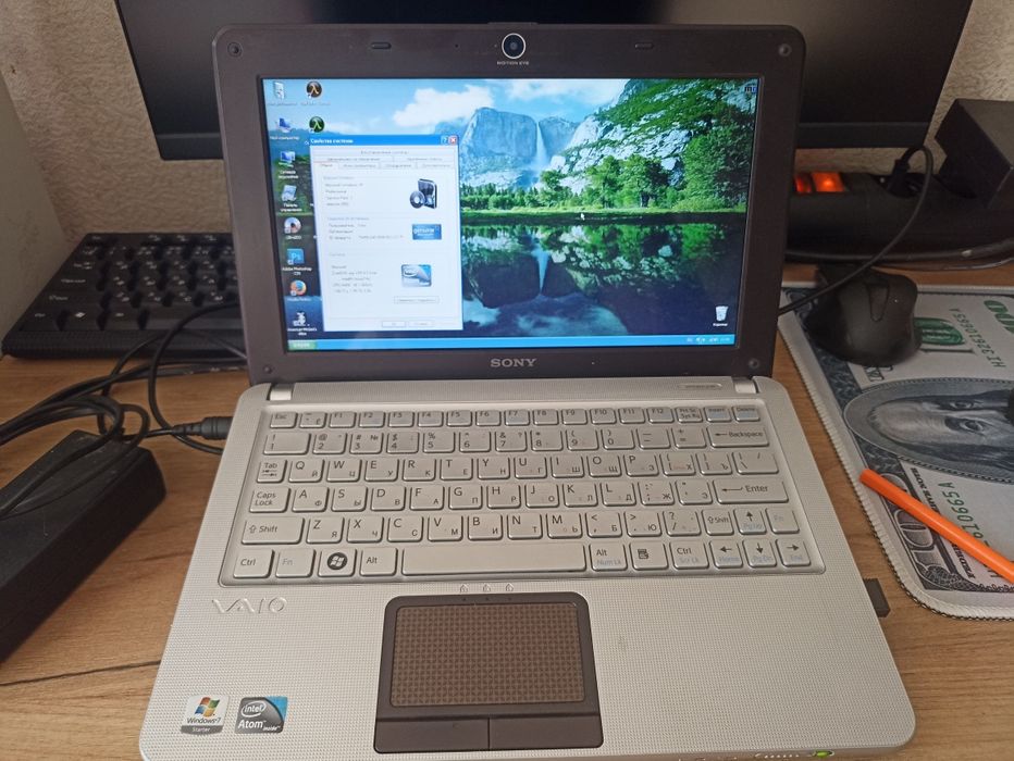 Нетбук Sony VAIO