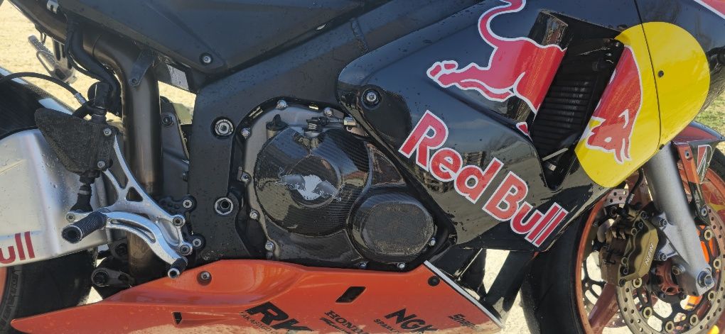 Хонда 600rr, 6500лв. без коментар