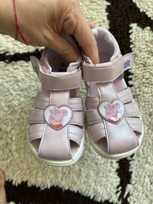 Сандали Biomecanics и Peppa Pig